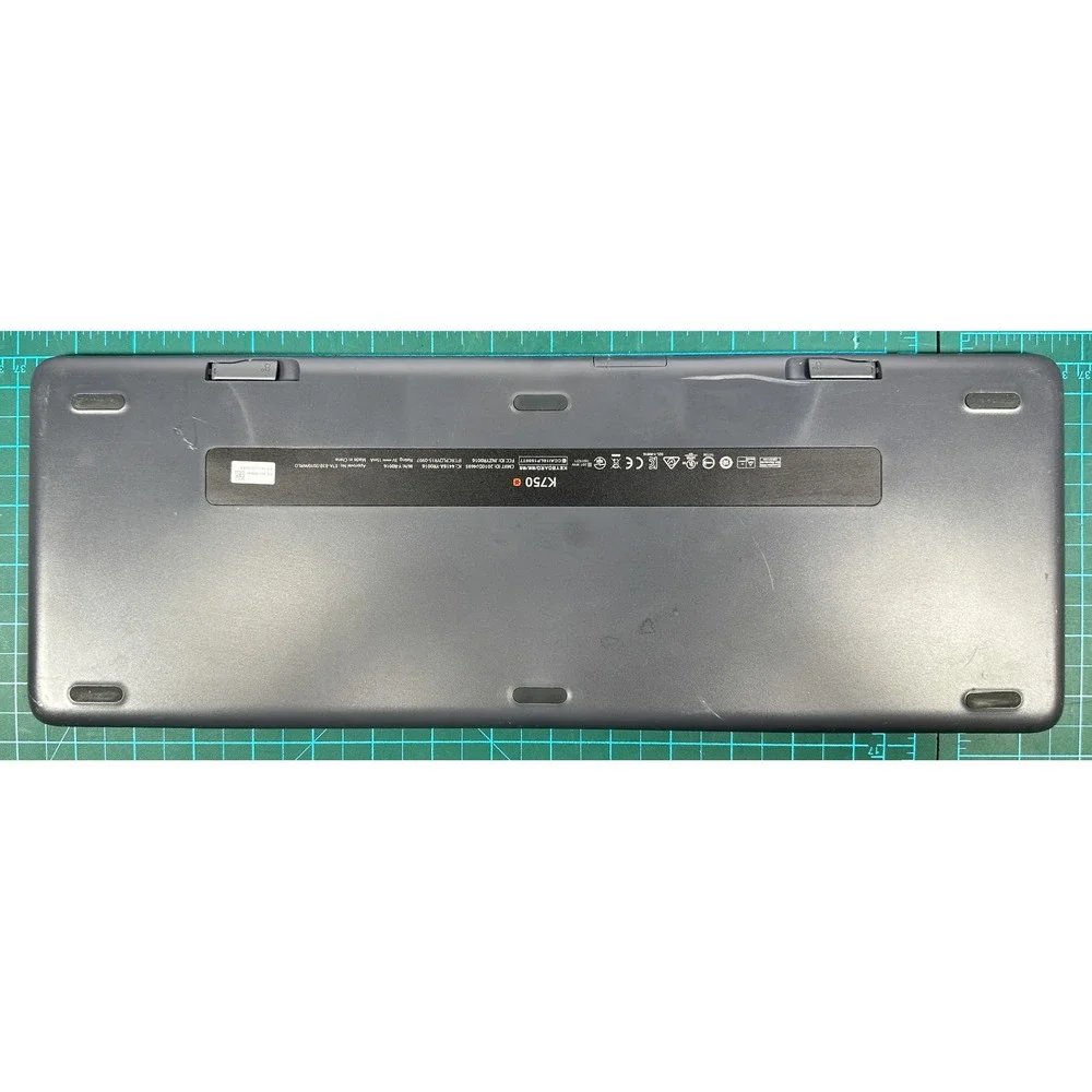 Logitech K750 Wireless Solar Keyboard Black Windows Slim Full Size NO DONGLE